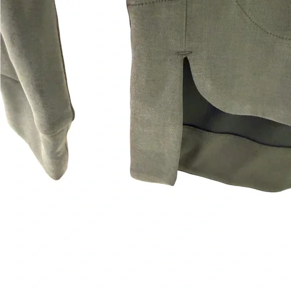 Athleta Seasoft Women's Crew Neck Sweater - Picture 4 of 7